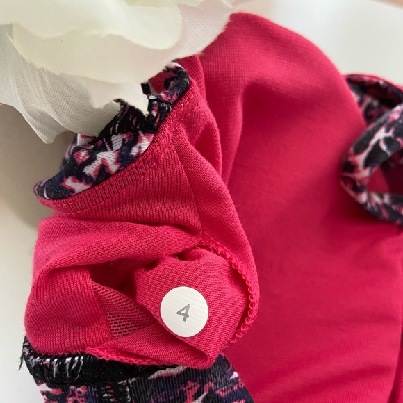 Lululemon Sports Bra - Picture 7 of 7